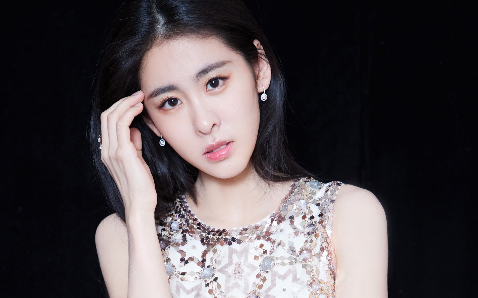 MILANSPORT下载-“2025世界运动会：高新体育中心的篮球赛成焦点赛事”