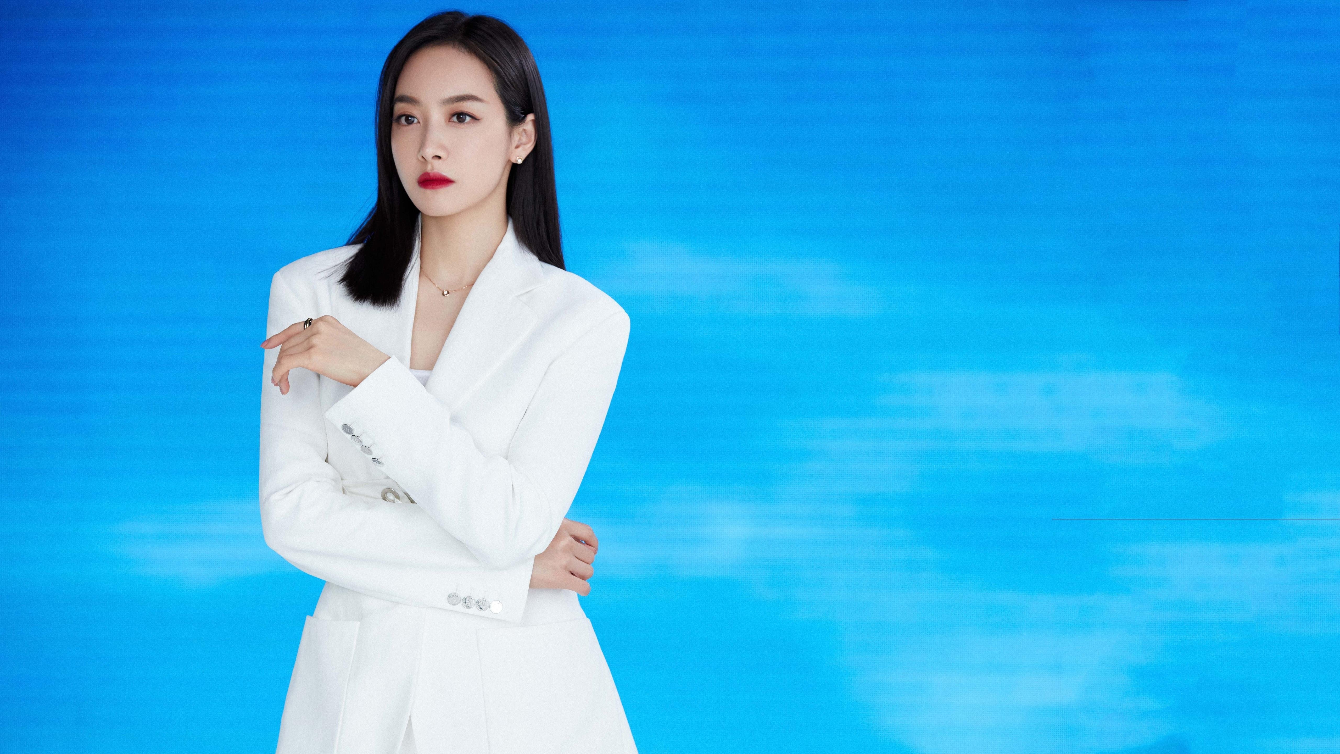 AC米兰-张雨霏助力中国压制澳洲 美队最终夺冠，张雨霏回应美国